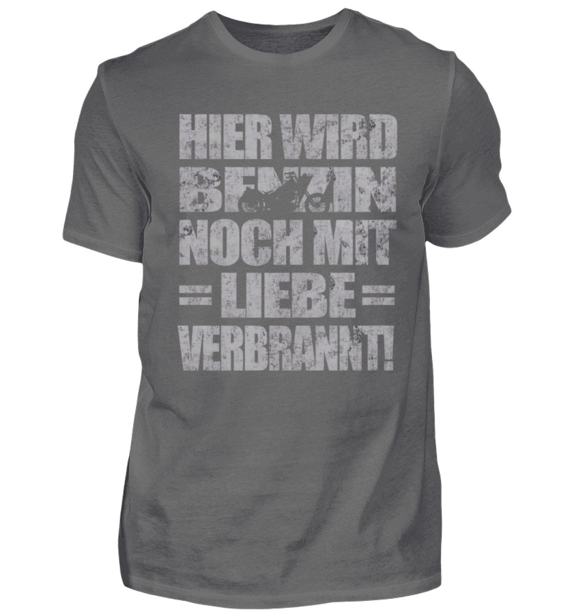 Ein Biker T-Shirt für Motorradfahrer von Wingbikers mit dem Aufdruck, Hier wird Benzin noch mit Liebe verbrannt - in grau.