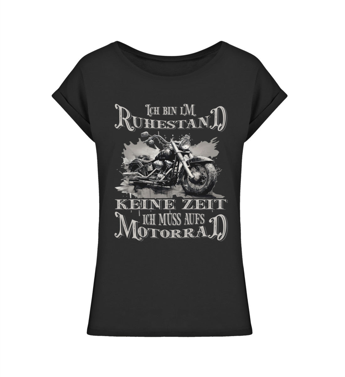Ein T-Shirt für Motorradfahrerinnen von Wingbikers mit dem Aufdruck, Ich bin im Ruhestand - Keine Zeit - Ich muss aufs Motorrad, im vintage Stil - leger geschnitten, in schwarz.