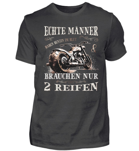 Ein T-Shirt für Motorradfahrer von Wingbikers mit dem Aufdruck, Echte Männer brauchen nur 2 Reifen, in dunkelgrau.