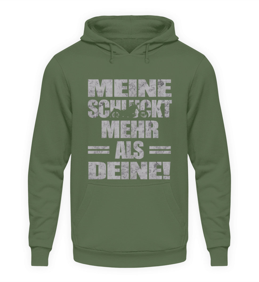 Ein Biker Hoodie für Motorradfahrer von Wingbikers mit dem Aufdruck, Meine schluckt mehr als deine! mit einem Motorrad, in erdgrün.