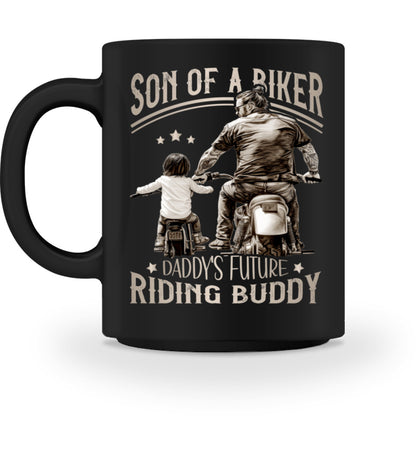 Eine Motorrad Tasse für Jungen von Wingbikers, mit dem beidseitigen Aufdruck, Son Of A Biker, in schwarz.