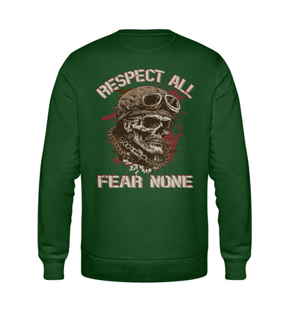 Ein Biker Sweatshirt für Motorradfahrer von Wingbikers mit dem Aufdruck, Respect All - Fear None, in dunkelgrün.