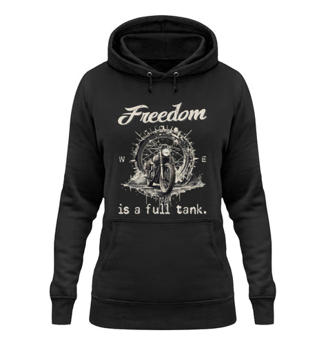 Ein Damen Hoodie für Motorradfahrerinnen von Wingbikers mit dem Aufdruck, Freedom Is A Full Tank - Freiheit ist ein voller Tank - mit einem Retro Vintage klassischem Motorrad, in schwarz.