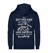 Ein Zip-Hoodie für Motorradfahrerinnen von Wingbikers mit dem Aufdruck, Als Gott mich schuf grinste er und dachte, das wird sicher lustig, in navy blau.