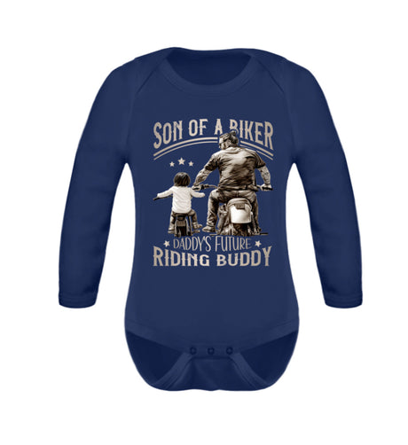 Ein Motorrad Babybody für Jungen von Wingbikers, mit dem Aufdruck, Son Of A Biker - Daddy Future Riding Buddy, in navy blau.