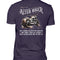 Ein Biker T-Shirt für Motorradfahrer von Wingbikers mit dem Aufdruck, Alter Biker - Einige Kilometer runter, trinkt mehr - aber zuverlässig wie eh und je - mit Back Print, in aubergine lila.