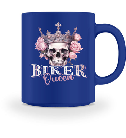 Eine Tasse für Motorradfahrerinnen von Wingbikers, mit dem beidseitigen Aufdruck, Biker Queen, in blau.