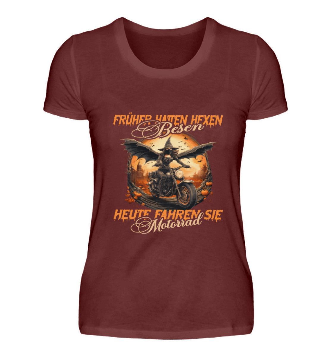 Ein Motorrad T-Shirt für Halloween von WingBikers, mit dem Aufdruck, Früher hatten Hexen Besen, heute fahren sie Motorrad, in weinrot.