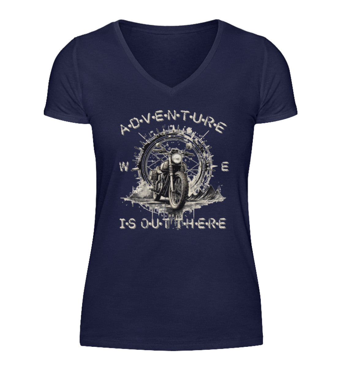 Ein T-Shirt mit V-Ausschnitt für Motorradfahrerinnen von Wingbikers mit dem Aufdruck, Adventure Is Out There, in navy blau.