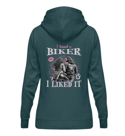 Ein Damen Hoodie für Motorradfahrerinnen von Wingbikers mit dem Aufdruck, I Kissed A Biker And I Liked It, mit Back Print, in petrol türkis.