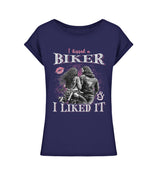 Ein T-Shirt für Motorradfahrerinnen von Wingbikers mit dem Aufdruck, I Kissed A Biker And I Liked It, leger geschnitten, in navy blau.