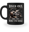 Eine Motorrad Tasse von Wingbikers, mit dem beidseitigen Aufdruck, Biker Oma - Benzin im Blut - Oma mit Herz und Seele, in schwarz.