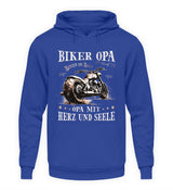 Ein Biker Hoodie für Motorradfahrer von Wingbikers mit dem Aufdruck, Biker Opa - Benzin im Blut - Opa mit Herz und Seele, in royal blau.