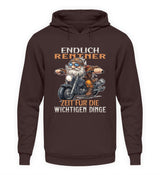 Ein Hoodie für Motorradfahrer von Wingbikers mit dem Aufdruck, Endlich Rente, Zeit für die wichtigen Dinge, in braun.