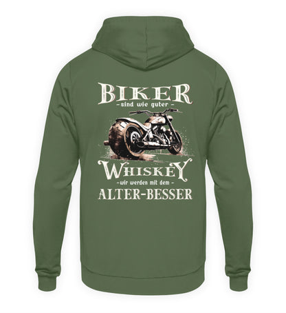 Biker Hoodie mit einem vintage Aufdruck, Biker sind wie gute Whiskey - wir werden mit dem Alter besser mit Back Print in grün. 