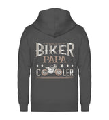 Eine Reißverschluss-Jacke für motorradfahrende Väter von Wingbikers mit dem Aufdruck, Biker Papa, wie ein normaler Papa, nur viel cooler, in dunkelgrau.