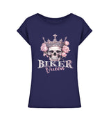 Ein Bikerin T-Shirt für Motorradfahrerinnen von Wingbikers mit dem Aufdruck, Biker Queen - leger geschnitten, in navy blau.